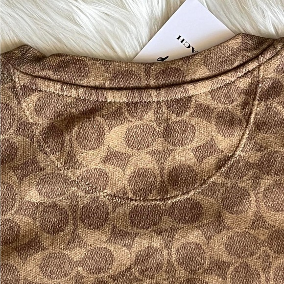 CI309 - Disney X Coach Signature T Shirt - Picture 5 of 8